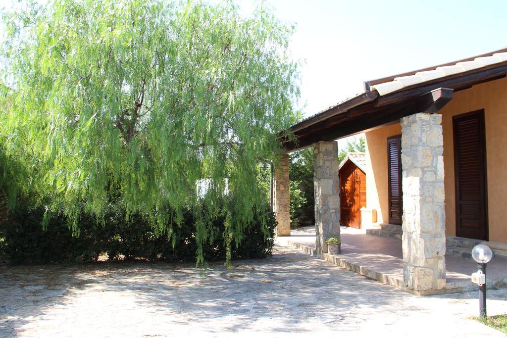 Villa Diana Campofelice Di Roccella Esterno foto